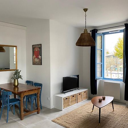 Le Jules Appart'Hotel Romans-sur-Isere Bagian luar foto